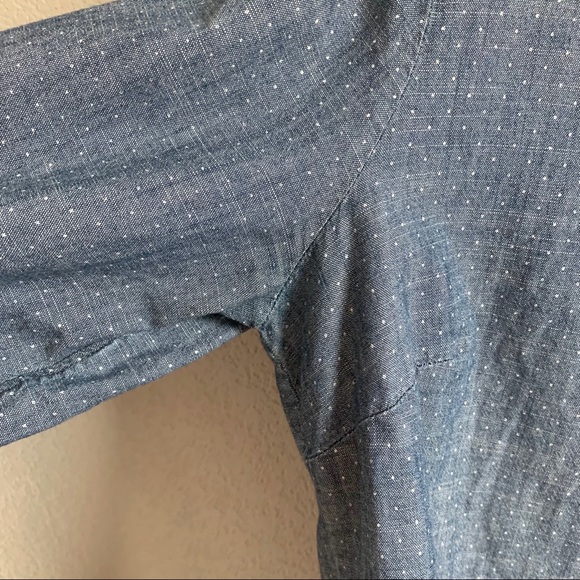 J. Crew The Perfect Shirt Chambray - Picture 4 of 5